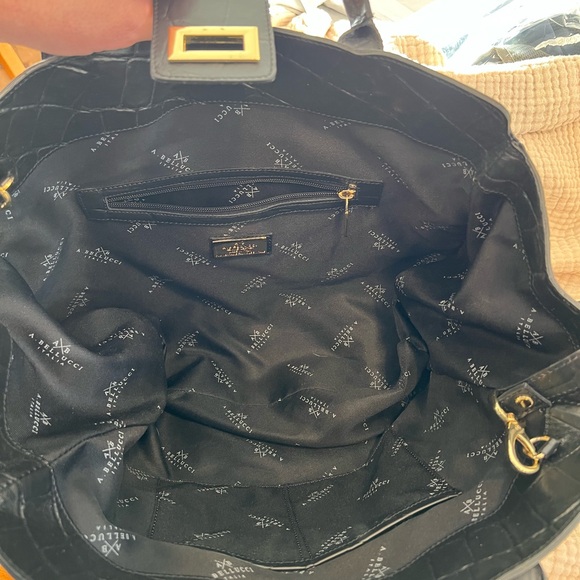 A.BELLUCCI Handbag Italian Leather Tote-attached ID card holder - Picture 12 of 12